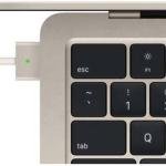 Apple MacBook Air 2024 Laptop, 15.3'' Liquid Retina Display, M3 Chip, 10-core GPU, 8GB RAM, 512GB SSD, Touch ID, Backlit Magic Keyboard, International Version, Starlight | MRYT3